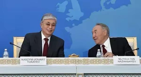 快讯！快讯！据欧洲媒体报道，哈萨克斯坦总统托卡耶夫谈到纳扎尔巴耶夫时称，他在退休