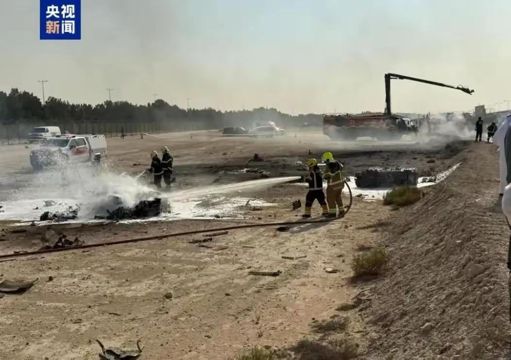 3. 印度“光辉”战机坠毁飞行员死亡 万国牌组装曾被吹嘘是歼-10噩梦：印度“光