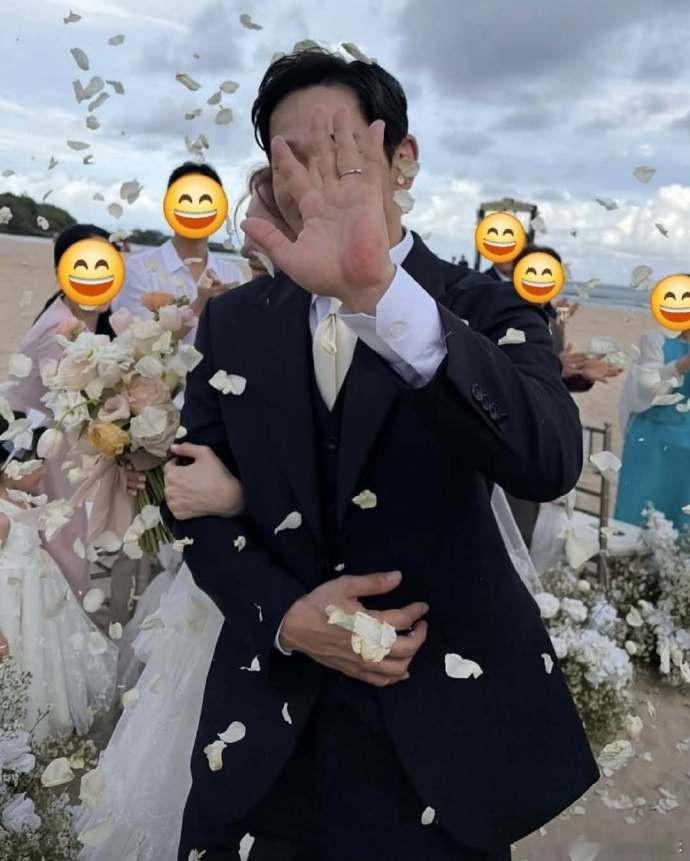 方敏雅温朱万婚纱照方敏雅温朱万婚礼现场照 11月29日，Girl’s Day方敏