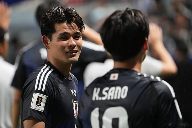 日本队 日本队世界杯小组赛首战荷兰，他们其实有不少球员是在荷甲踢球，虽然对面荷兰