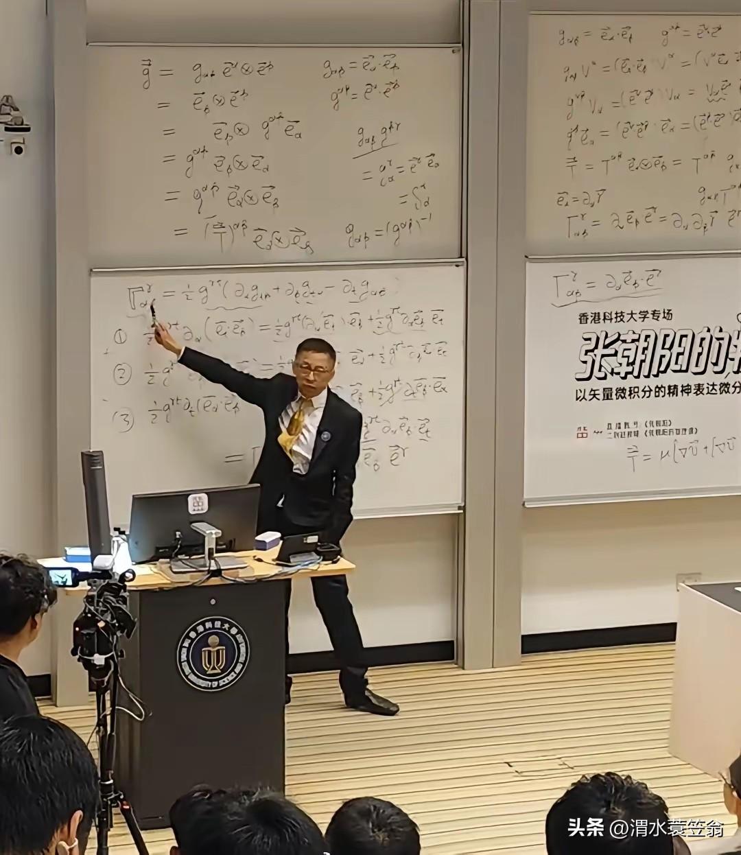 国内过得最潇洒的富豪当属张朝阳，没有之一！不用每天被会议和KPI追着跑，不用为了