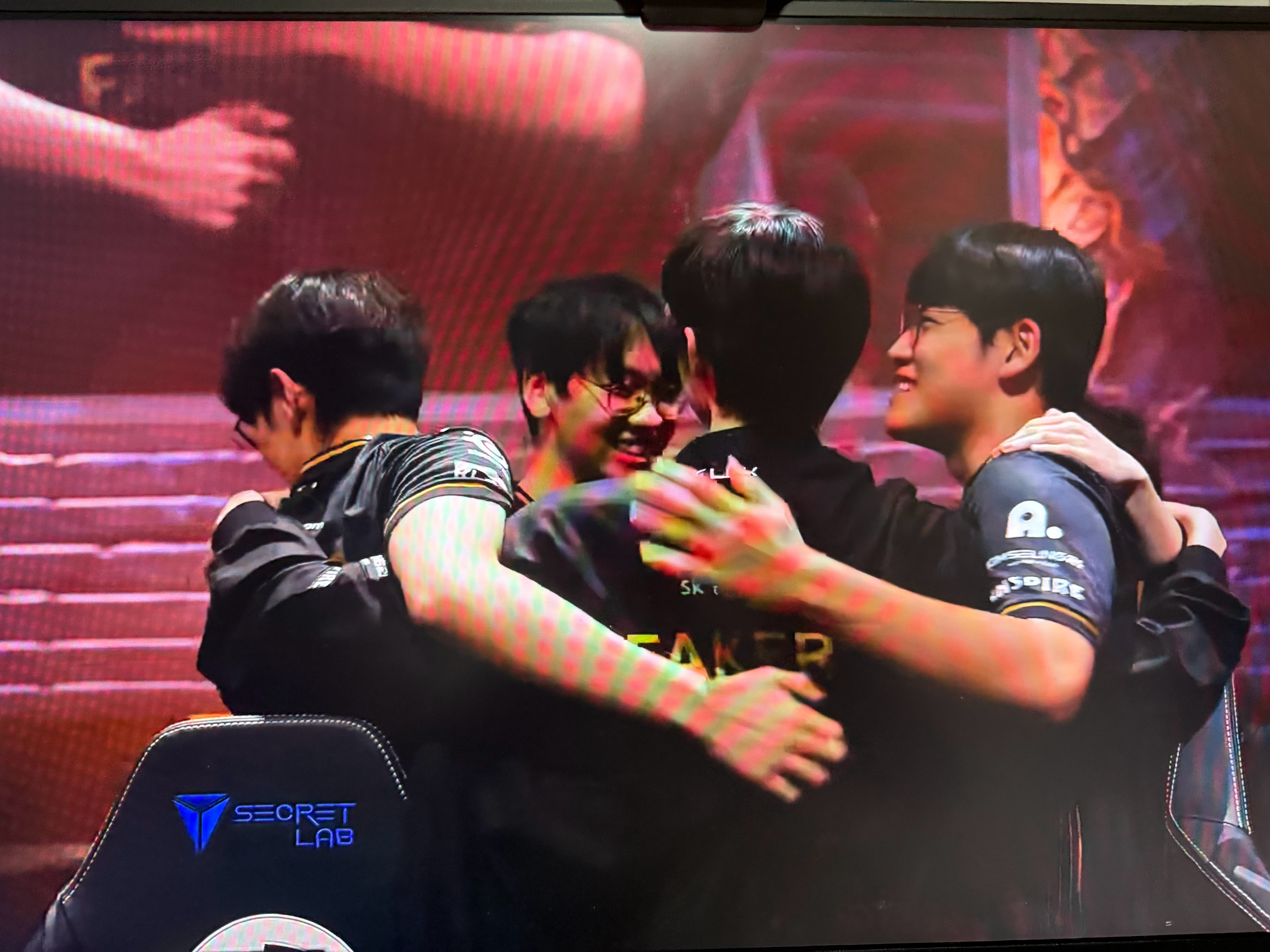 三连冠！！！六冠王！！！英雄联盟唯一的神Faker！！！恭喜skt！！！ ​​​