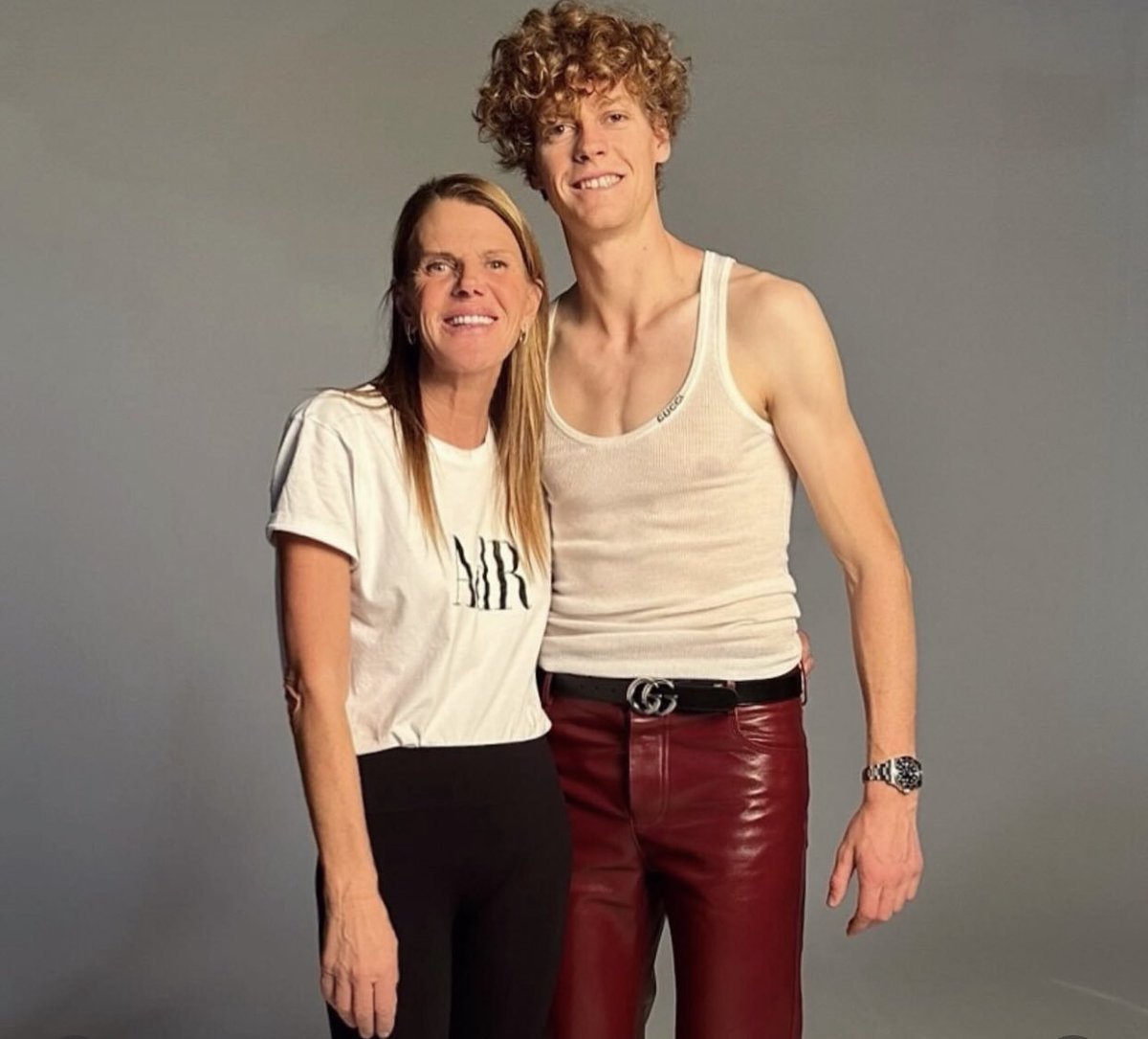 如何评价辛纳这个Gucci造型