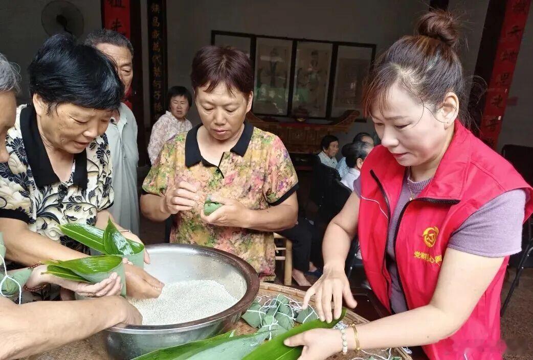 刷屏宁波人朋友圈的端午活动原来就在身边 端午期间，宁波各地新时代文明实践阵地开展