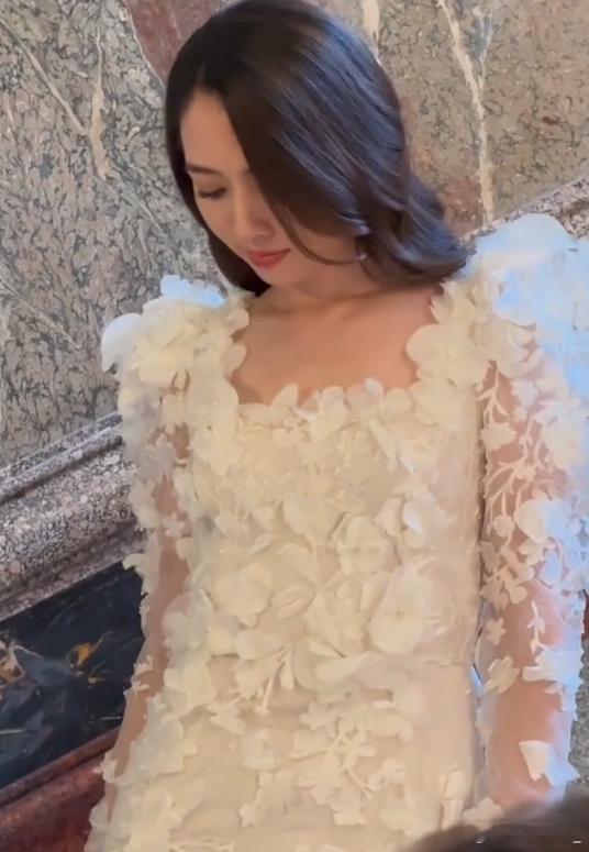 郭碧婷 向太有给很多钱 嫁了一个有好婆婆的重要性，老公什么鬼，婆婆宠各种爆金币 