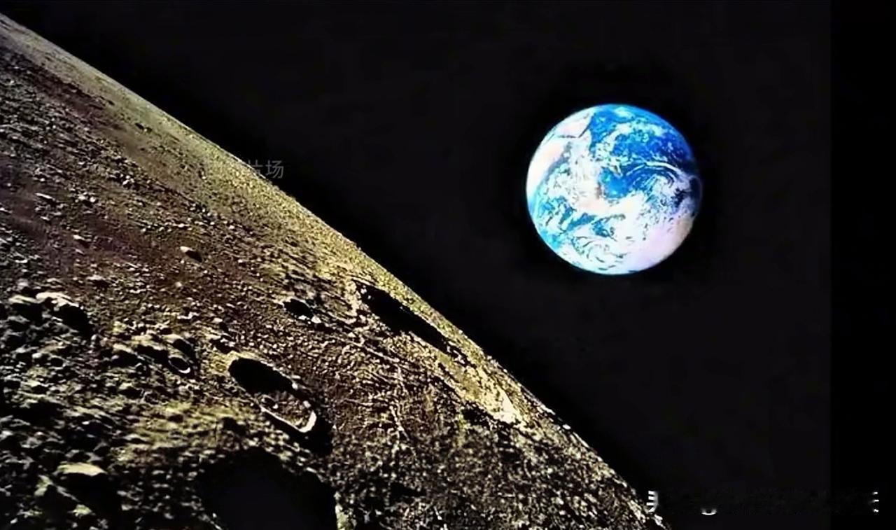 月球上看地球：人这一辈子，一定要跳出井口看一次
    漆黑宇宙中，那颗蓝色星球