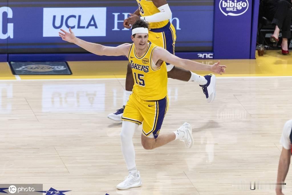 挣大钱！曝里夫斯将寻求3000-4130万美元的合同

北京时间4月9日，据美记