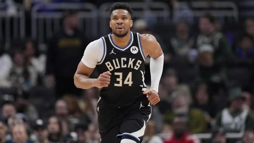 NBA交易市场再起波澜！字母哥与杰伦·布朗卷入三方交易传闻，这一潜在变动可能彻底