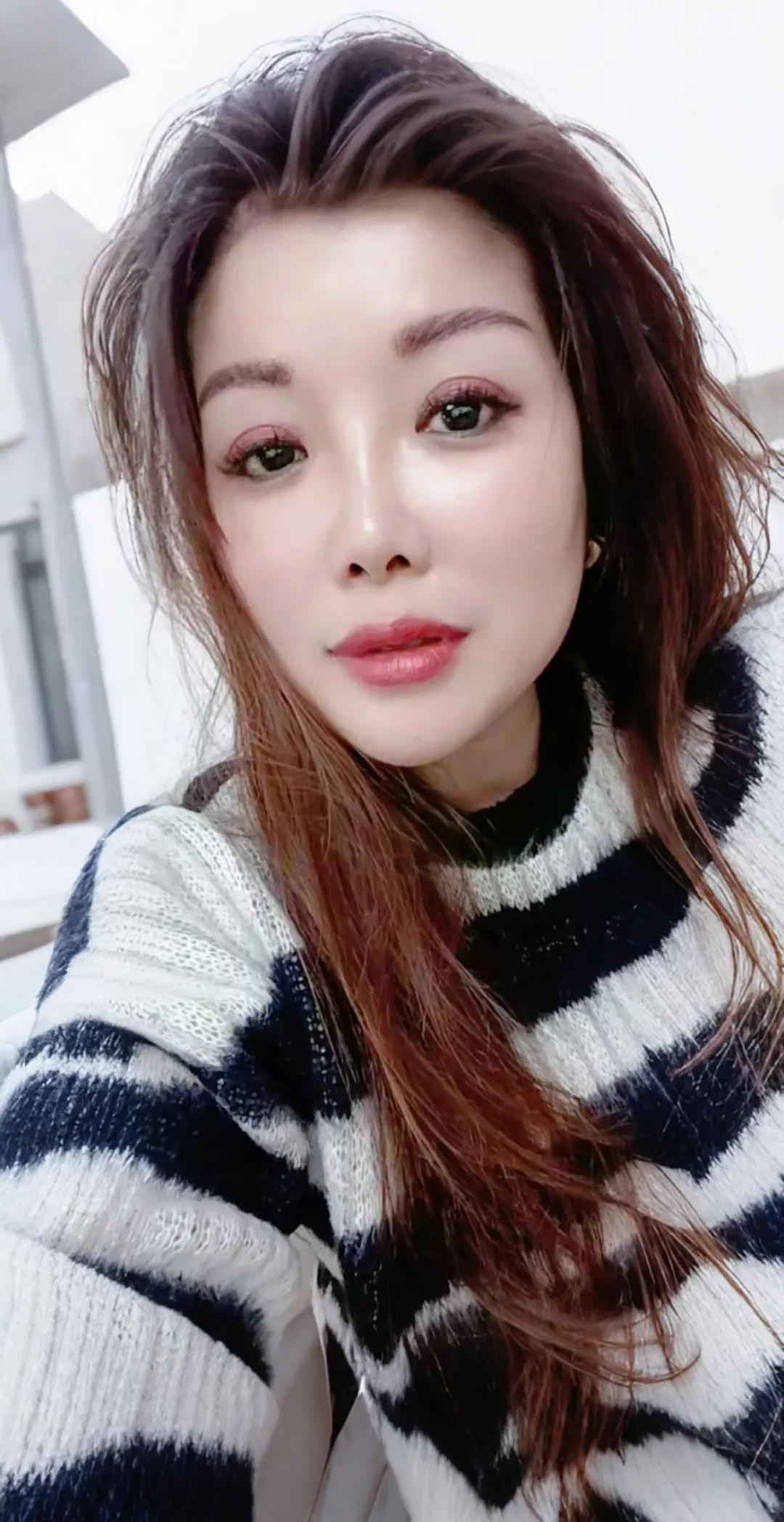 年尾了，希望2025风生水起，干啥都顺。      又一年了，敬自己一...