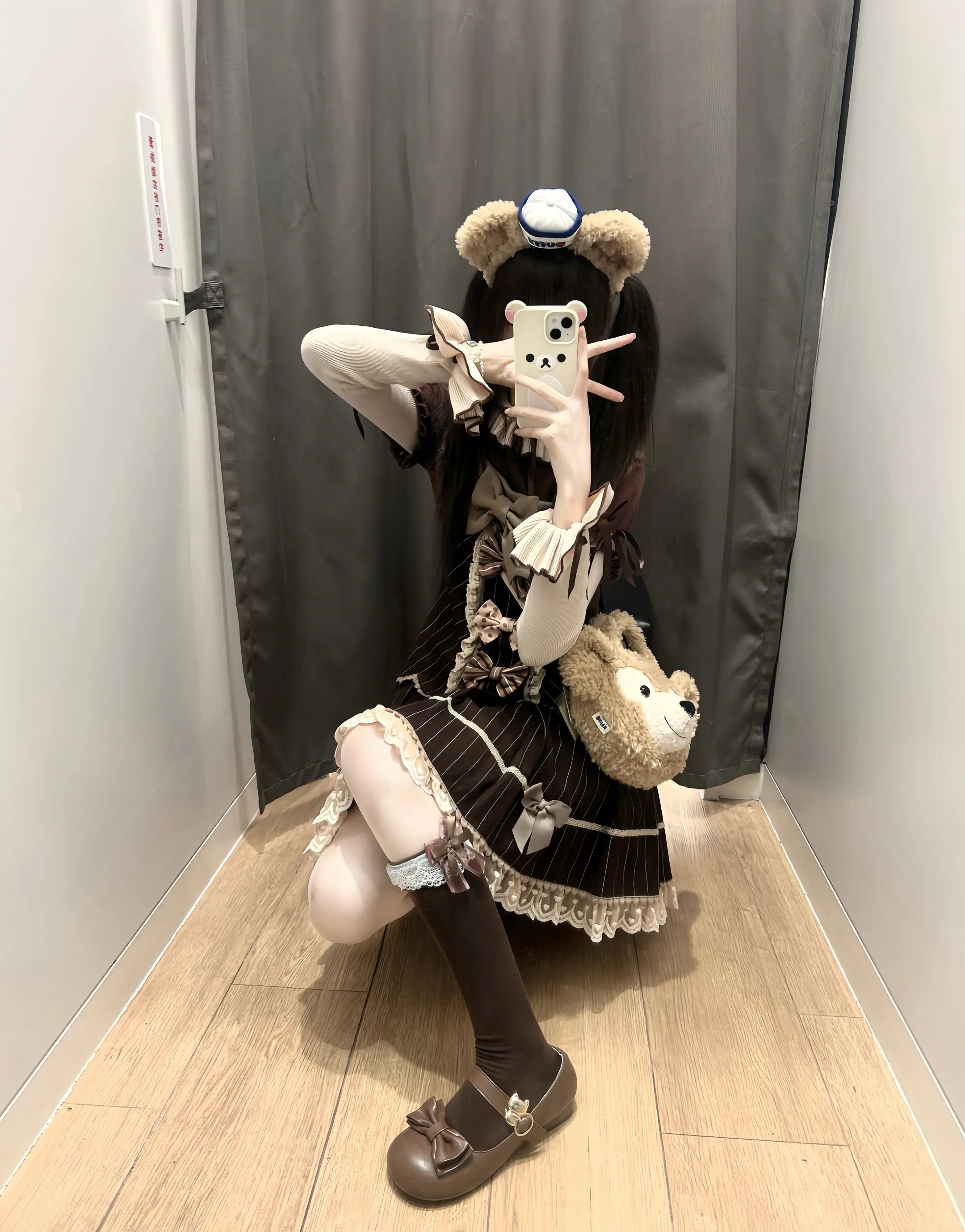我常感叹人与人之间的关系如枯叶般易脆