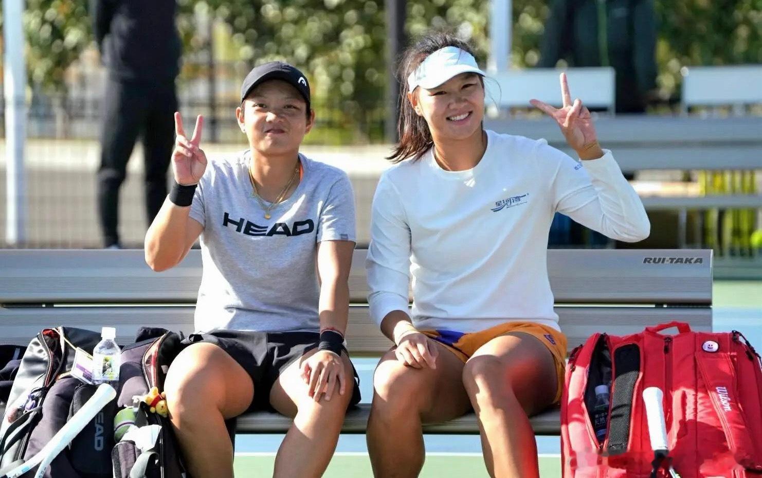 郭涵煜首进大满贯女双四强徐一璠蒋欣玗晋级温网女双四强 『果酱』太可爱了本届温网蒋