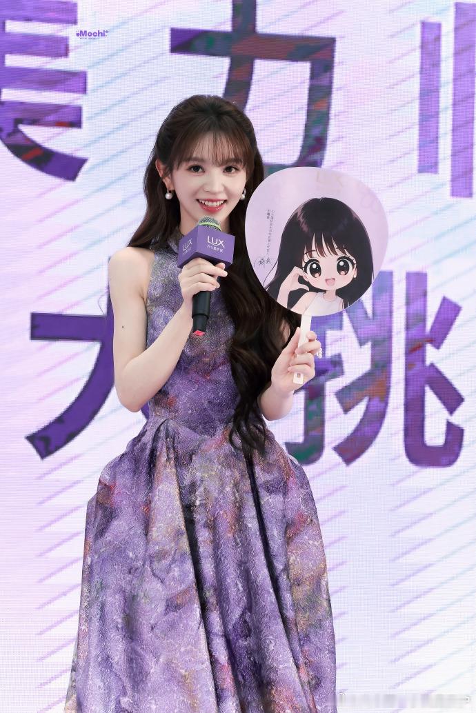 镜头定格，小田独有的浪漫田曦薇[超话] ​​​