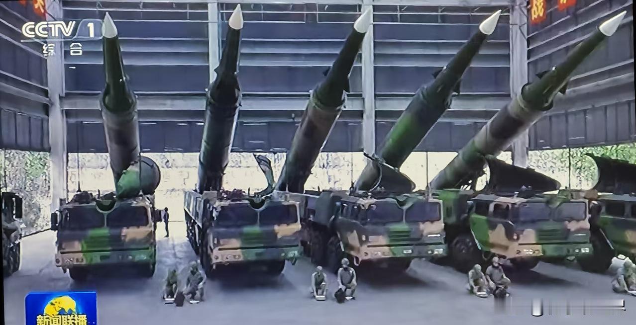 高市早苗竟然敢动武？日本到底有几斤几两？
      1945年，日本二战战败投