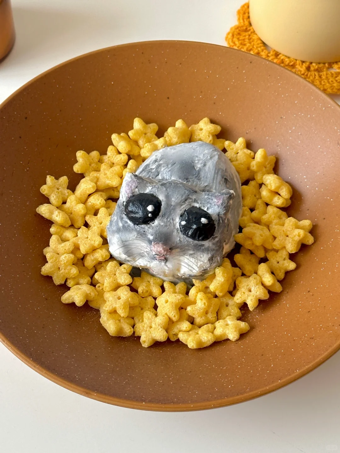 唱歌的悲伤鼠鼠酸奶碗～