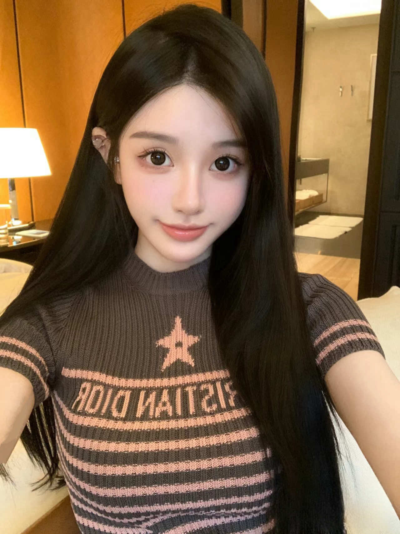在上海清纯美女 ​​​