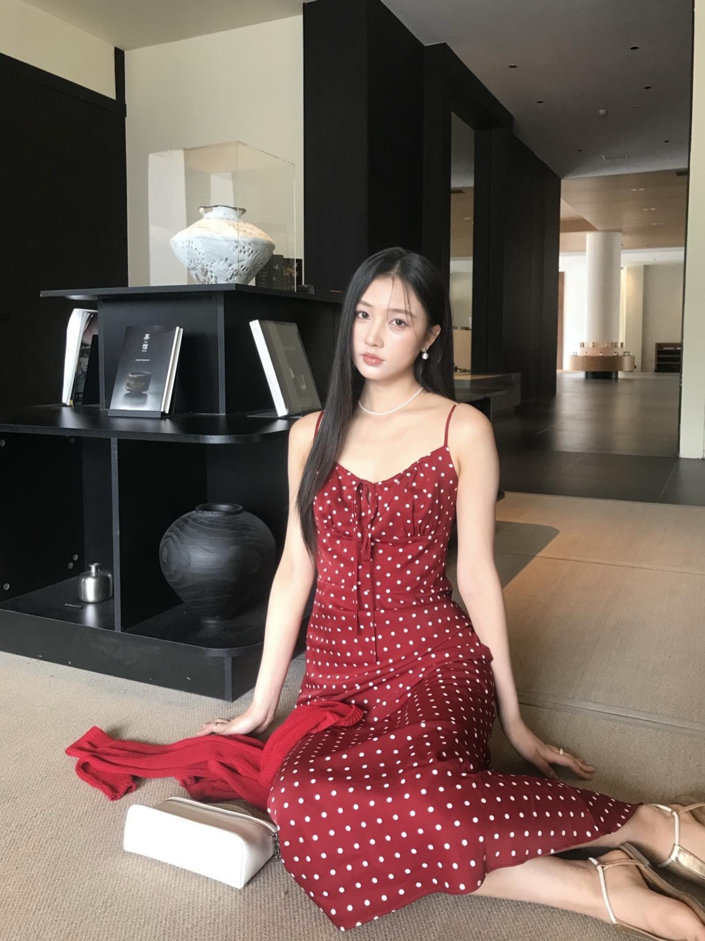 🖤❤️。