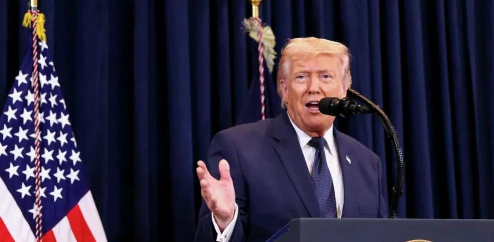 特朗普简直一会一变。

昨天他还暗示，可能会在近期结束军事行动，今天又咋咋呼呼，