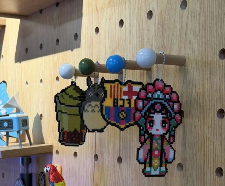 工作日35.9元不限时，拼豆店越开越多，这门生意好做吗？