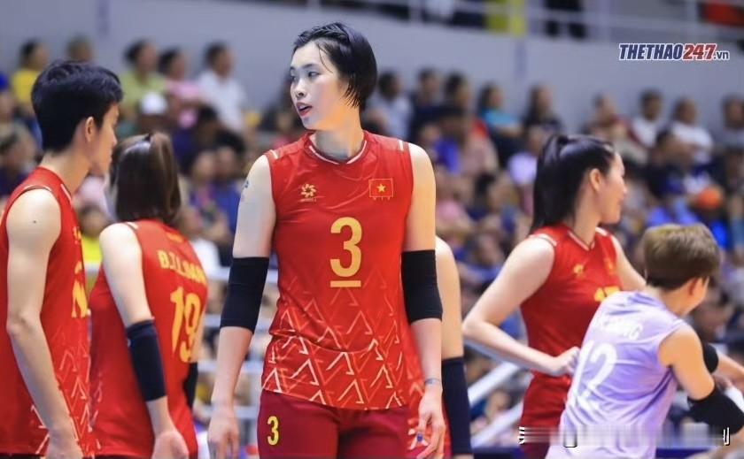 今日日本SV女排联赛赛程，效力于群马绿翼的越南国手陈氏青翠还会再打几轮，12月初