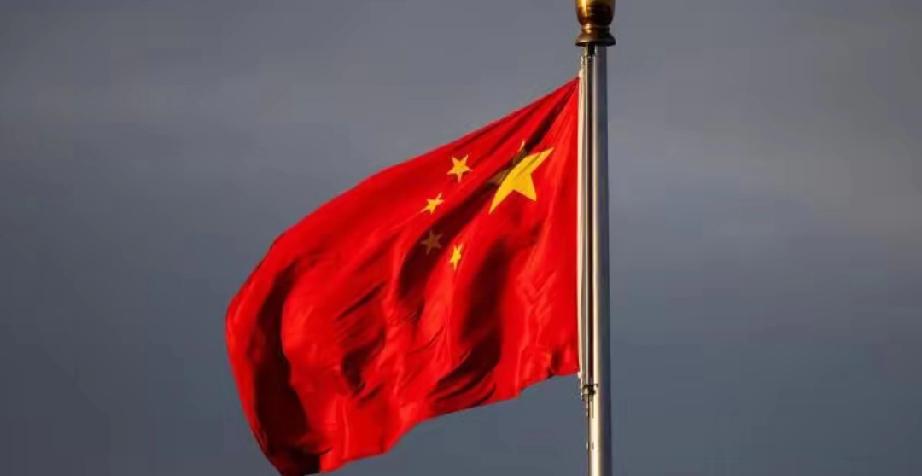 新加坡联合早报今日发文写道：“今天的中国，比当年谨慎了许多。个中原因，也许包括中
