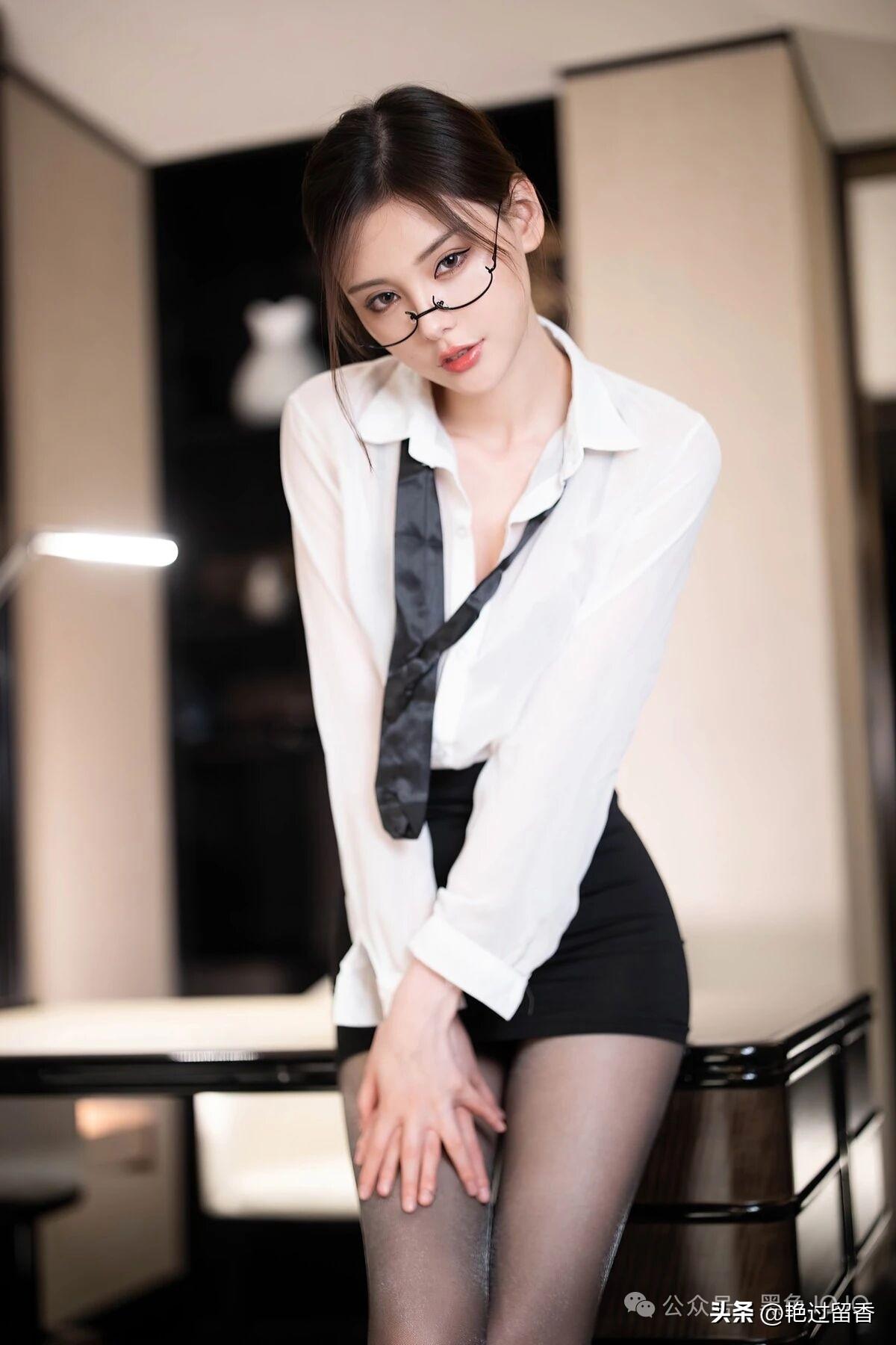 女生如何搭配能穿出法式优雅的感觉