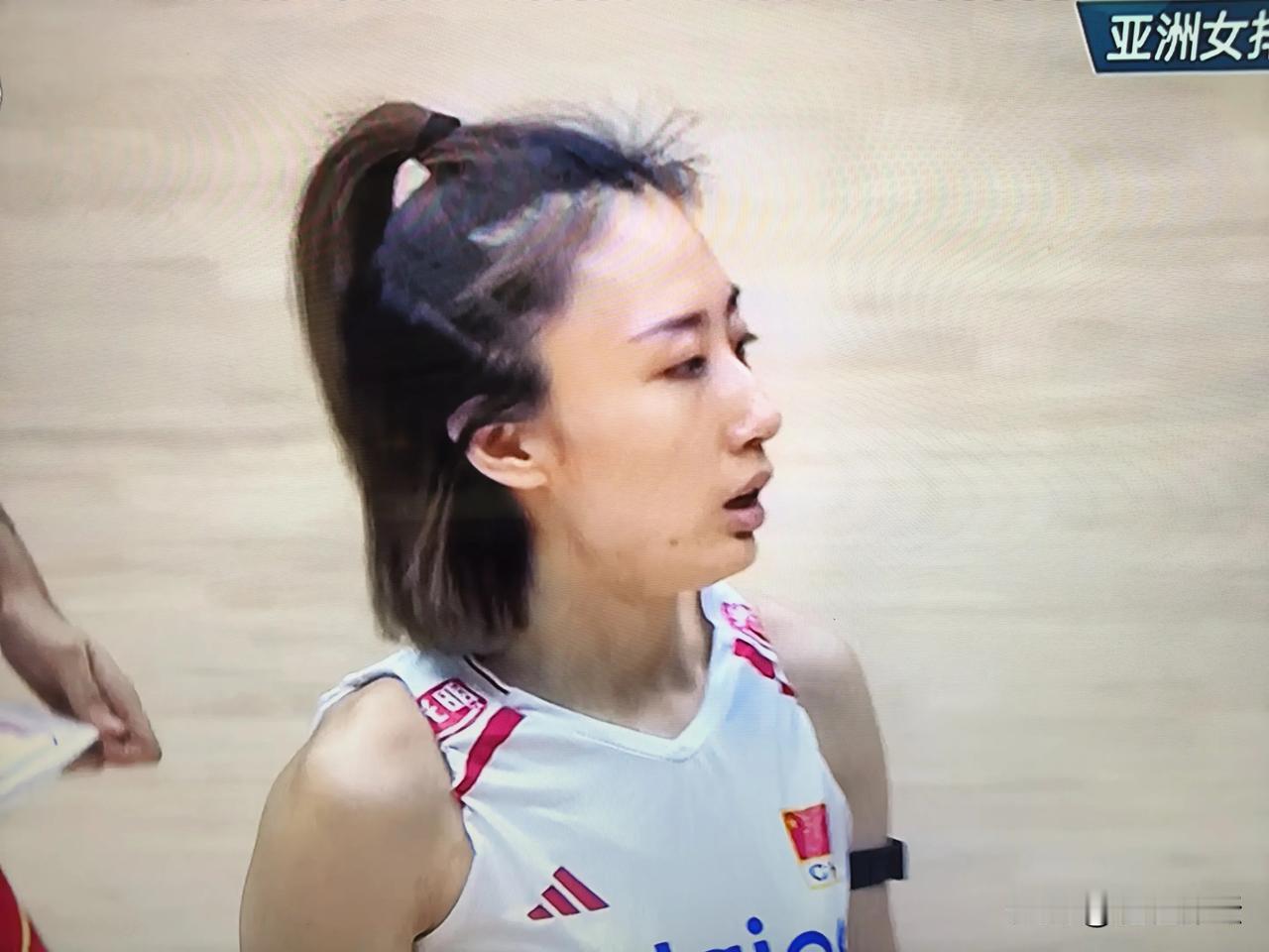 赵勇，没有兑现夺冠的承诺！中国女排无缘直通2028奥运会！
      通过亚洲
