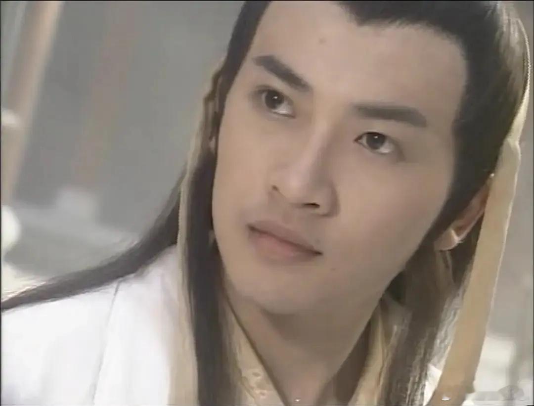 看过苏有朋版花无缺真的能接受谢霆锋版的吗？谢把花无缺演成啥了😓 动不动就抽搐，
