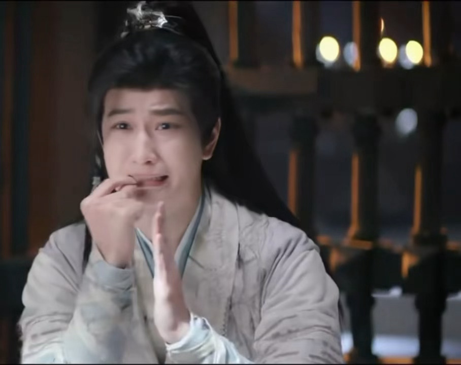 敖子逸敖乙 azy敖子逸师兄太稳健 太萌了这里 哈哈哈哈哈​​​
