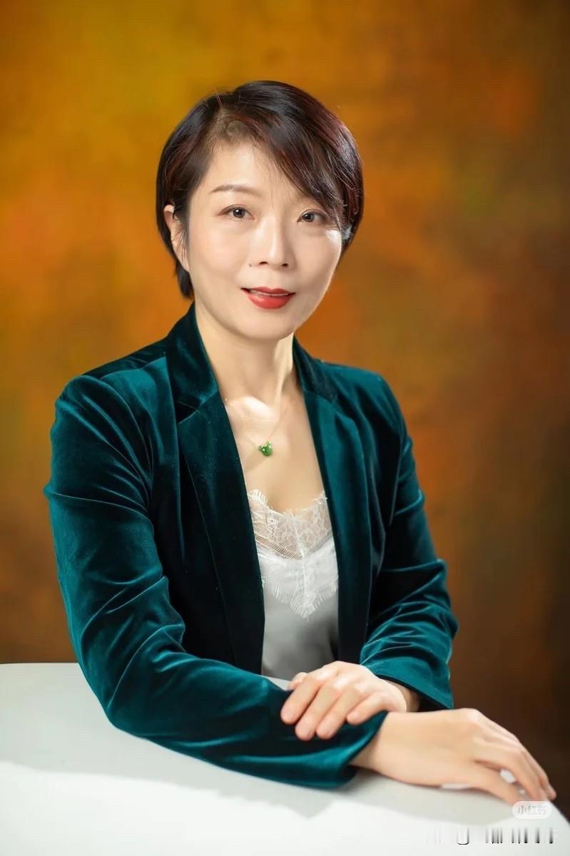 上海市中医医院徐世芬教授已入职上海中医药大学附属曙光医院。
徐世芬，医学博士、主