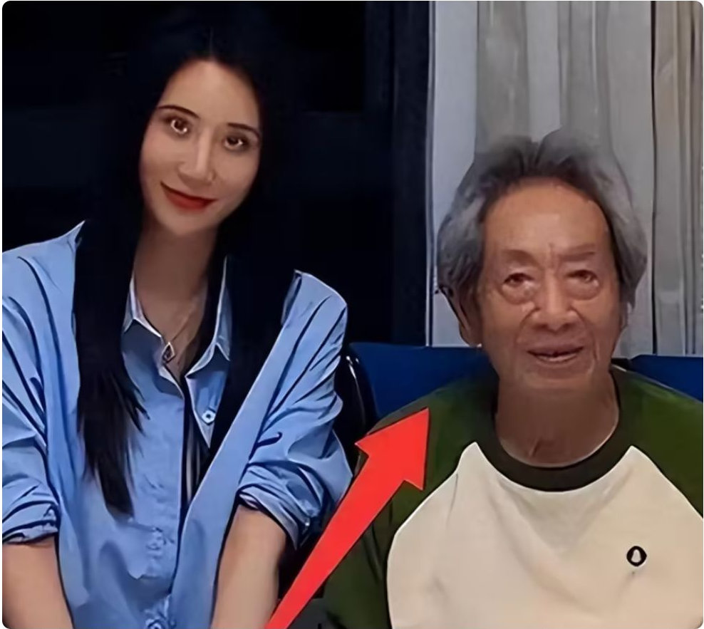 恩爱12年，饶芯语把王奎荣熬成爹，相差37岁真的幸福吗？ 