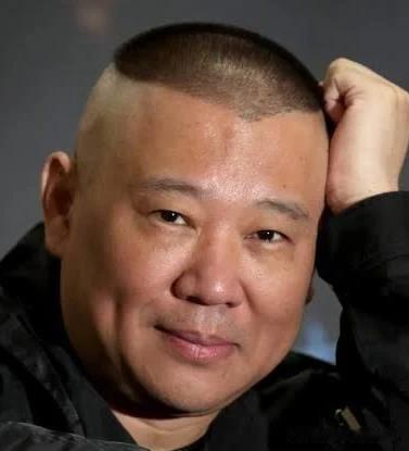 郭德纲被立案调查了
德云社实际大老板郭德纲，在武汉演唱京剧《济公活佛》时，说了未