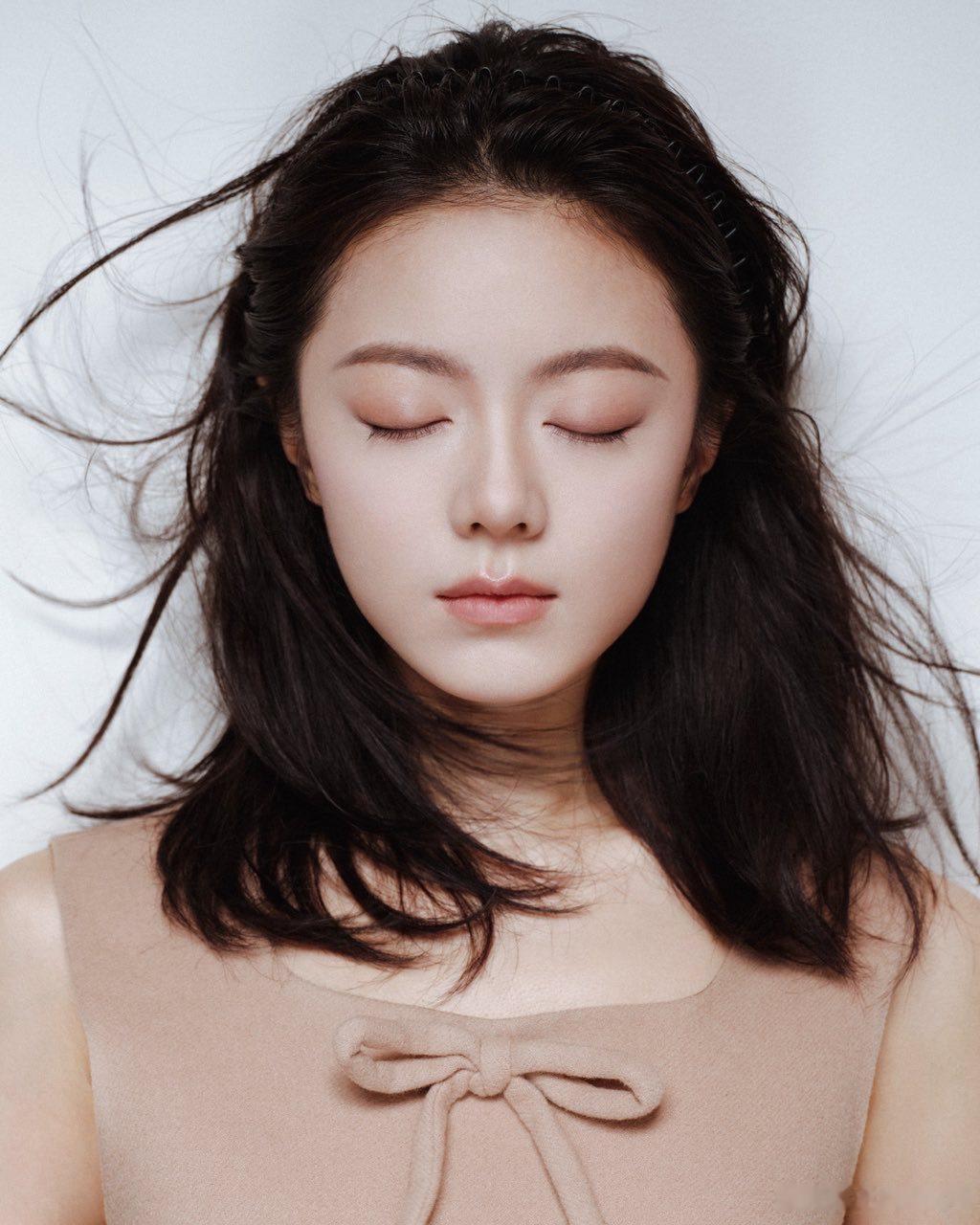 miumiu大秀预热图miumiu大秀出图预热图六张美妙脸 ​​​