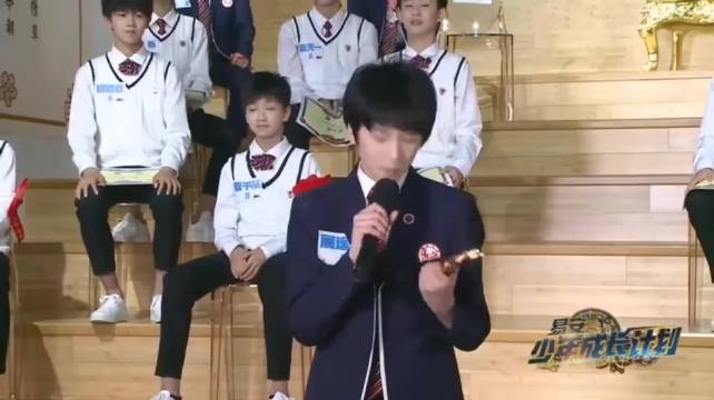 永远坚持热爱  把名字写进更大世界
我们还会有无数次第一次 我们永远并肩作战
#腾讯音乐由你榜#
#