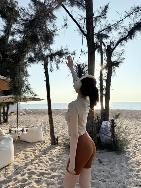 endless summer🎧🐚🥥🍨