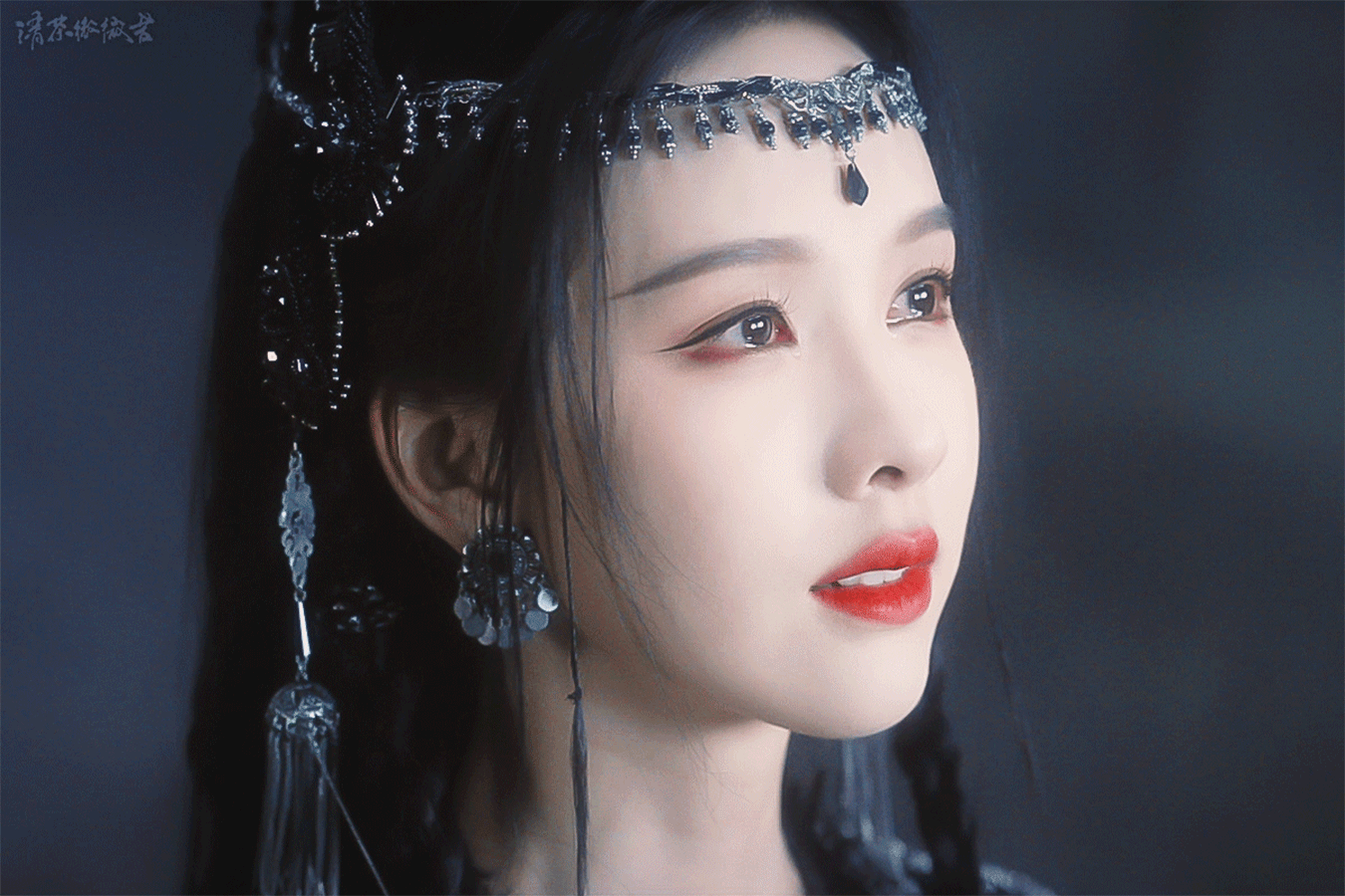 陈都灵60秒不心动挑战 挑战开始即结束，我对这样的颜值毫无抵抗力，陈都灵演绎的狐