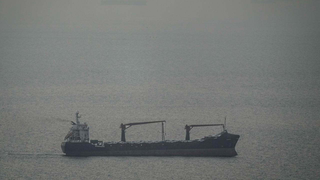 据塔斯尼姆通讯社报道，一场围绕“伊斯法罕秘密交火”的舆论战正演变为一场扑朔迷离的