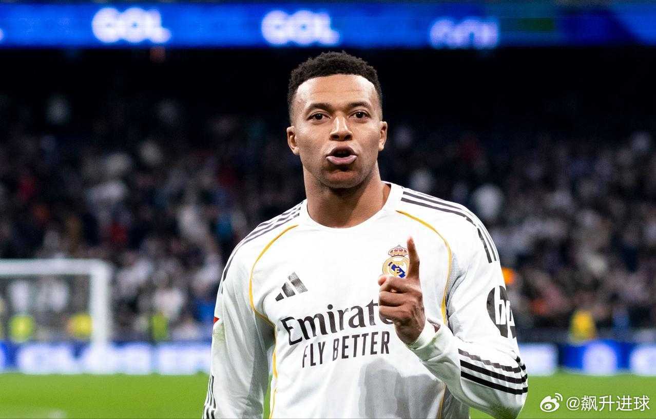 皇马草台班子！确认姆巴佩遭误诊，队医用免费版AI给球员推荐补剂此前据RMC记者D