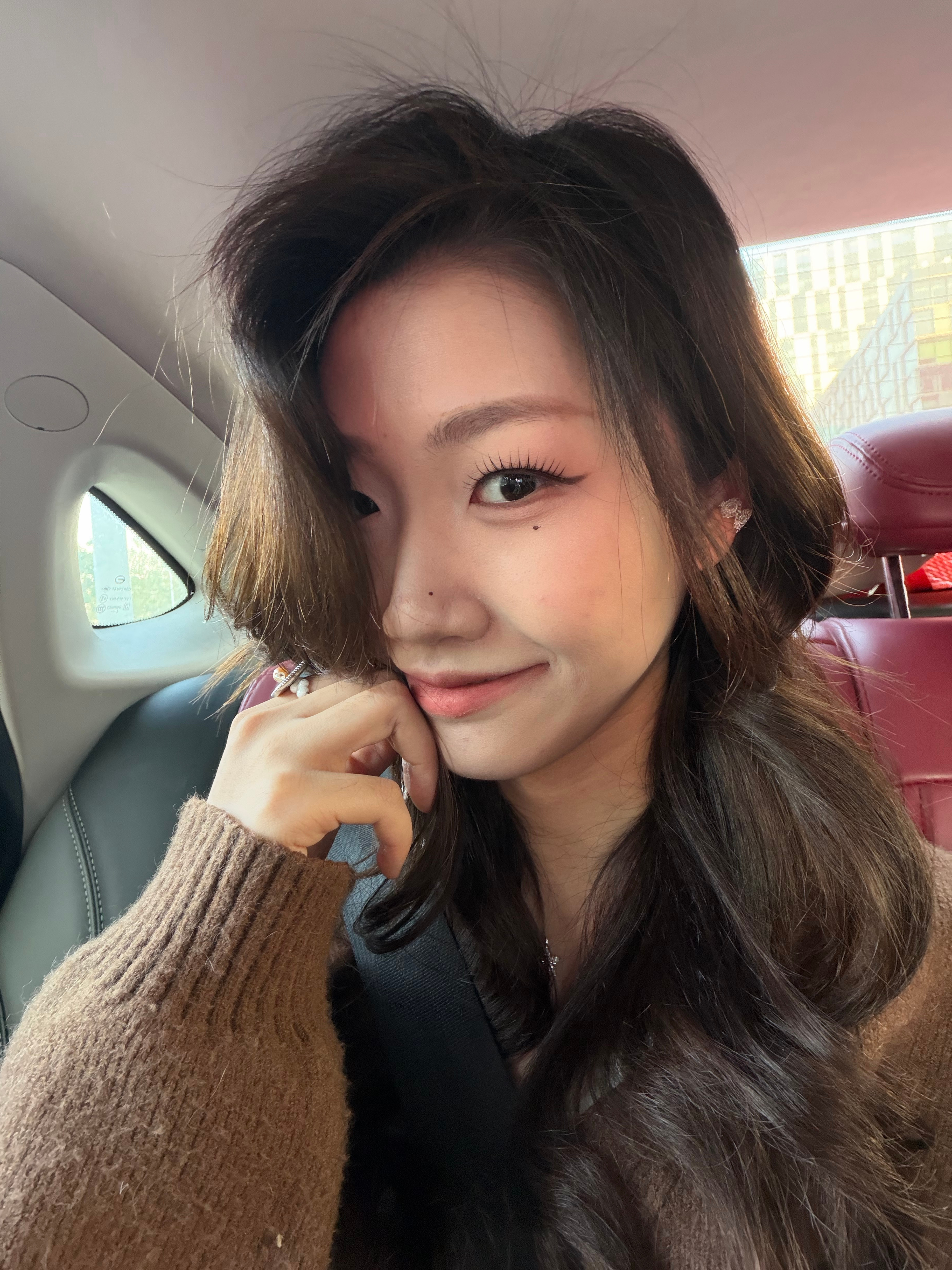 诡秘们出门拍摄了🎬 阳光好好！！ 