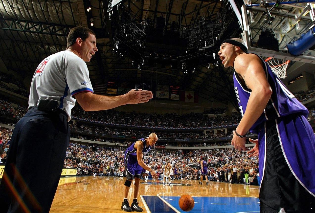 2007年7月，裁判Tim Donaghy涉赌NBA比赛被抓，大卫·斯特恩在新闻