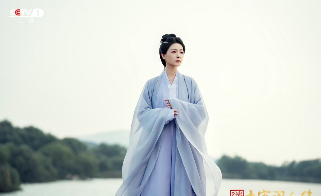 万茜 完全是李清照本照啊期待李清照！女文豪这一赛道还有谁可以赢得了你？！ 