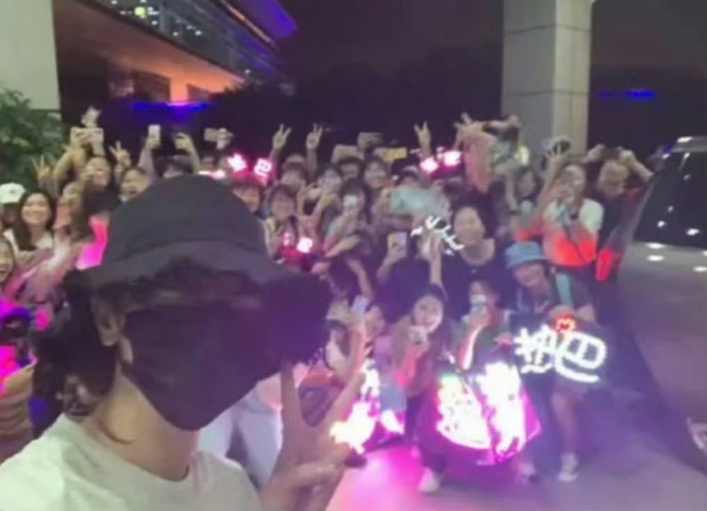 热巴说会因记不住每个粉丝而难过热爱ᥫ᭡ 