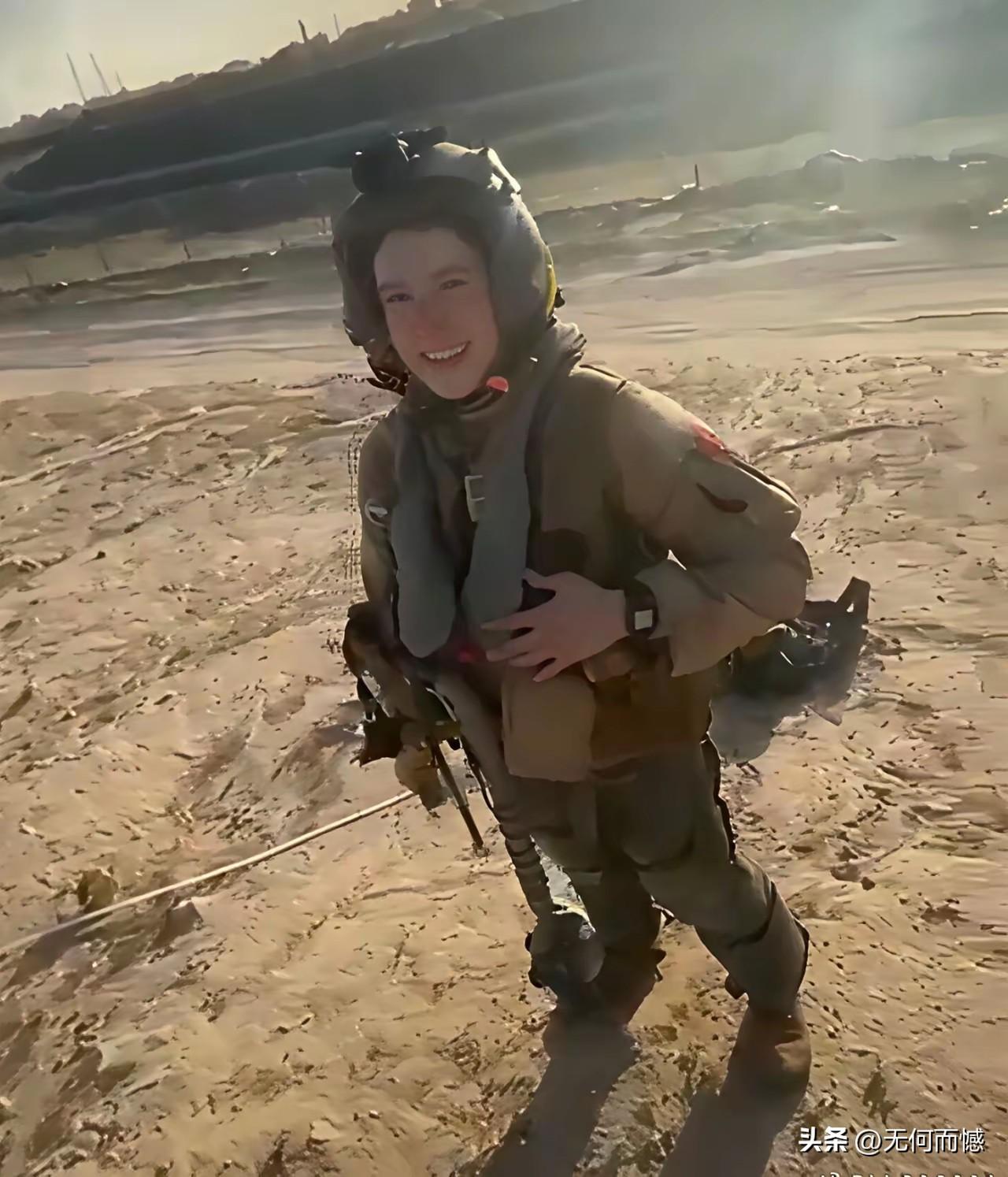 美国的F15战机在科威特上空出事之后，飞行员成功脱离了危险，看这个飞行员不像是一