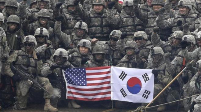 李在明亲不亲中不敢说，但脱美是铁了心了。不仅不听美国与朝鲜对立，还坚持要回战时指