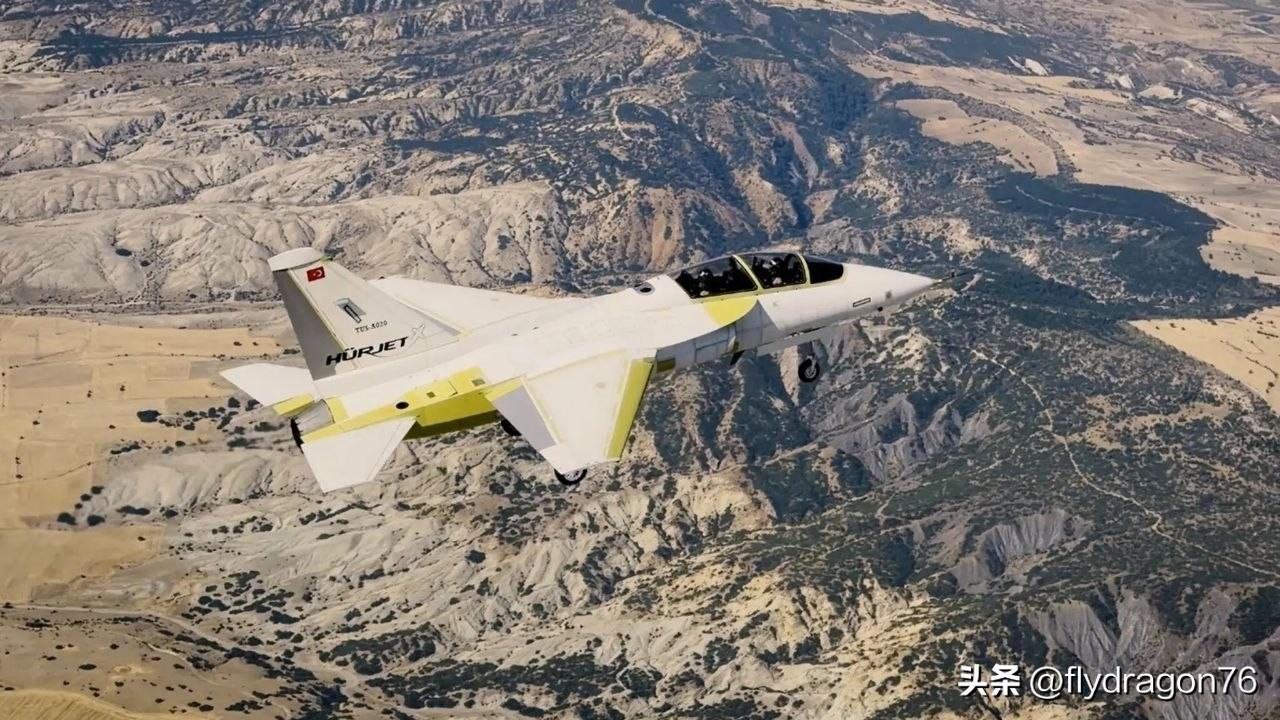 ✈️🇹🇷 土耳其空军首架 Hürjet 教练机完成首飞

🔷 交付土耳其空