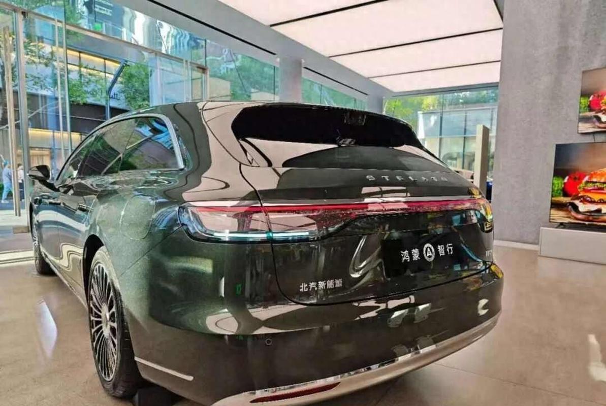 内容：2026年开年，北汽新能源就抛出了重磅消息——60亿元定增落地，这波操作直