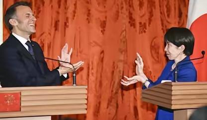 马克龙果然是变色龙，前脚刚跟日本商量着要联合起来对抗中国，刚回法国就向我们表示法