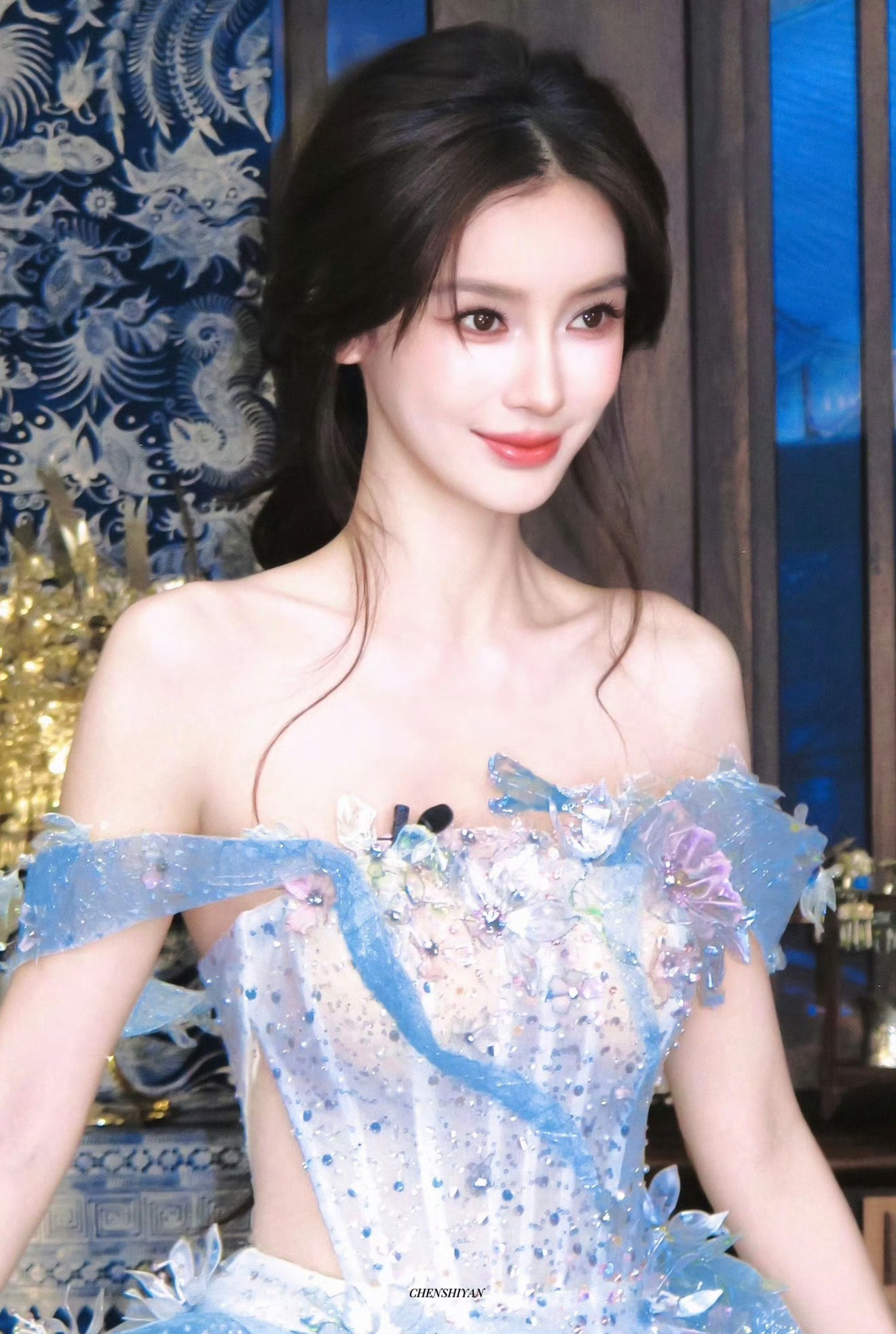 angelababy angelababy “你是我最珍贵的人生限定.” "𝒴