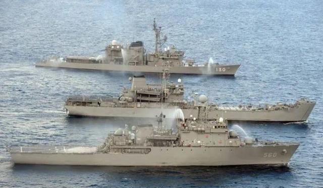 担心“溅一身血”，韩国紧急取消与日本联合军演，还把中国排在了日本前面

最近东亚