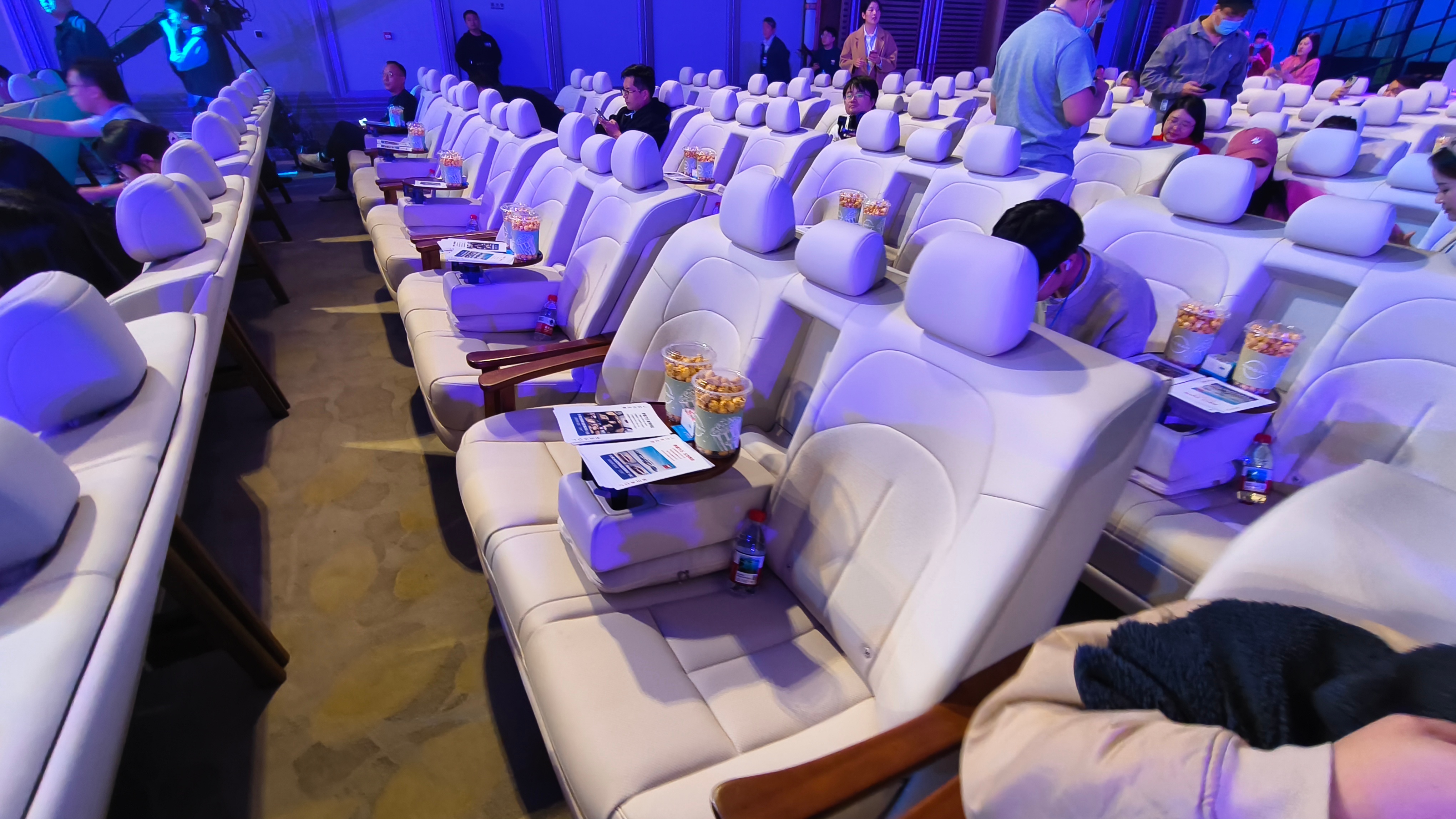 长这么大，还是第一次见到这么“舒服”的发布会大v聊车东风日产n6