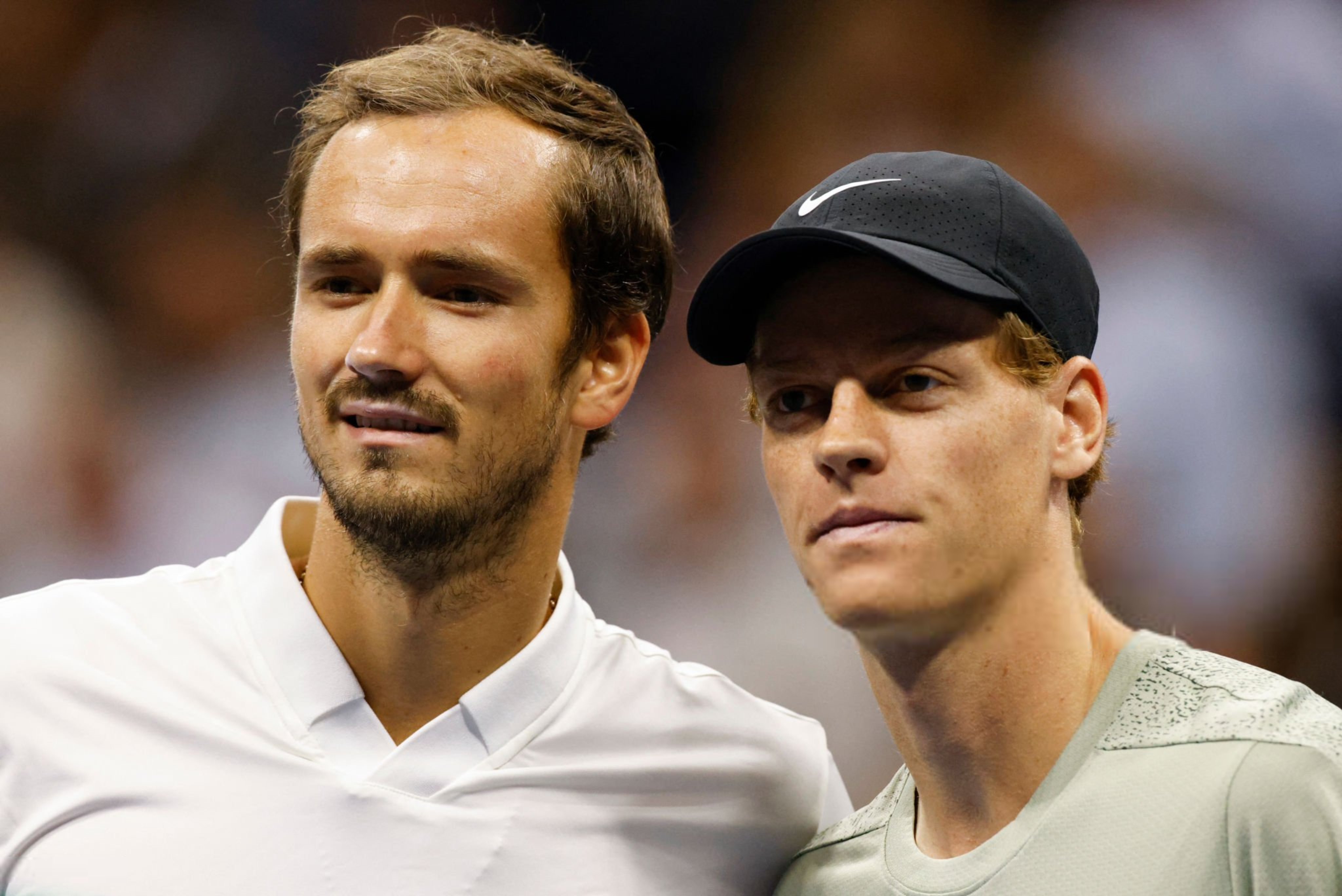 #美网2024# 美网男单1/4决赛最后一场，辛纳激战四盘以6-2/1-6/6-